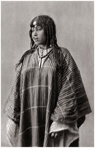 زوجة بدوية ، العراق ، 1925. بواسطة كريم