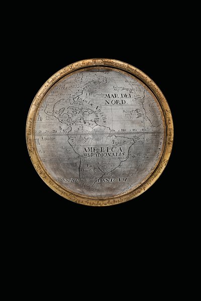 اثنين من الكرات الأرضية والسماوية استثنائية ، بدعم من هرقل وأطلس ، اوغسبورغ ، 1697-99 بواسطة إبراهيم درينتويت