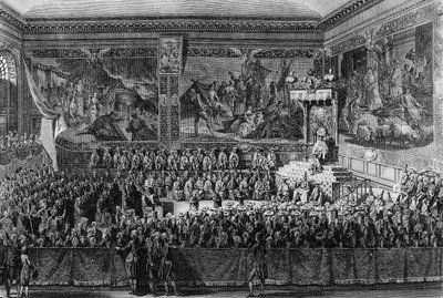 أول الثورة الفرنسية: سرير العدالة الذي أقامه ملك فرنسا لويس السادس عشر (1754-1793) في فرساي في 6 أغسطس 1787. الرسم والنقش لابراهام جيرارديت. باريس ، مكتبة معهد تاريخ الثورة بواسطة ابراهام جيرارديت