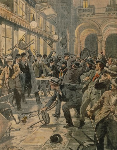 General workers strike in Milan, Riots in Galleria Vittorio Emanuele II, by Achille Beltrame, illustration, Illustrator Achille Beltrame (1871-1945), from La Domenica del Corriere بواسطة أخيل بيلترام