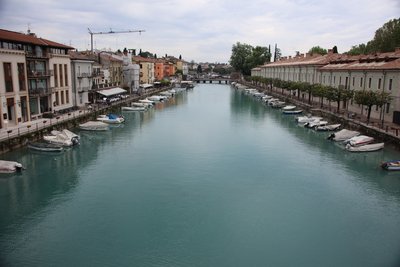 بسكييرا ديل جاردا بواسطة الكسندرا جوزيف