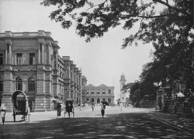 مكتب البريد العام مع مدخل إلى Queens House وبرج الساعة في المسافة ، c1890 ، 1910 بواسطة لوحة ألفريد ويليام أماندوس