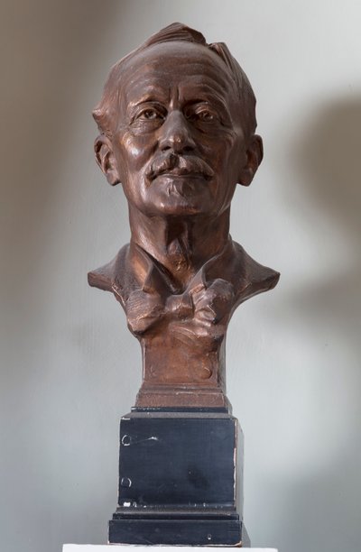 نحت CR Ashbee ، ج .1929 بواسطة ألان ويون