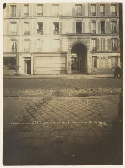 منظر خارجي للمبنى بواسطة ألفونس بيرتيلون