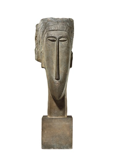 الرأس ، حوالي 1910-12 (الحجر الجيري) بواسطة أميديو موديجلياني