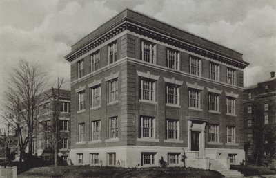 جامعة هارفارد: مختبر Wolcott Gibbs Memorial ، مختبر T Jefferson Coolidge الكيميائي (صورة b / w) بواسطة المصور الأمريكي (بعد)