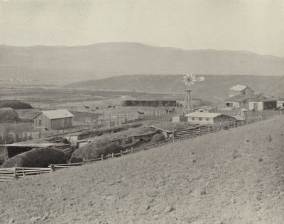 مزرعة الخيول مونتانا (صورة b / w) بواسطة المصور الأمريكي (بعد)