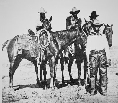 بلاك كاوبويز في بونهام ، تكساس ، حوالي عام 1890 (صورة b / w) بواسطة مصور أمريكي