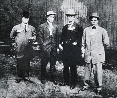 إيميت دالتون (مواليد 1871) حوالي 1909 (صورة بالأبيض والأسود) بواسطة مصور أمريكي
