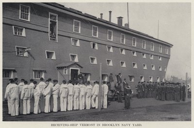 Receiving-Ship Vermont in Brooklyn Navy Yard (صورة b / w) بواسطة مصور أمريكي