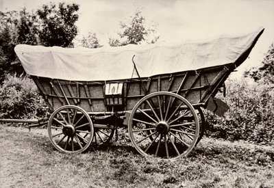 The Prairie Schooner (b/w photo) بواسطة مصور أمريكي