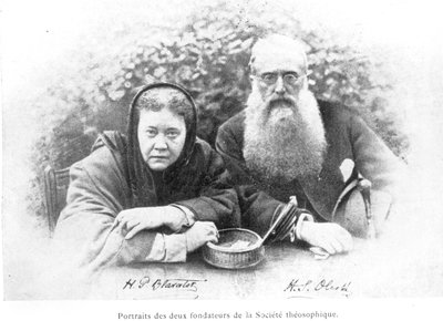 إيلينا بتروفنا بلافاتسكي (1831-1891) والعقيد هنري ستيل أولكوت (1832-1907) ، من هيستوار أوثينتيك دي لا سوسيتيه ثيوسوفيك بواسطة أولكوت ، نُشر عام 1908 بواسطة المدرسة الأمريكية