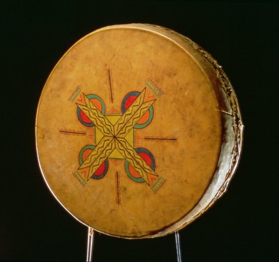 طبل Osage ، من أوكلاهوما (إخفاء الجاموس) بواسطة المدرسة الأمريكية