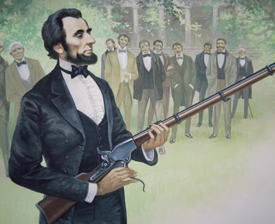 President Abraham Lincoln test-fires the Spencer seven-shot repeater rifle in August 1863 (colour litho) بواسطة المدرسة الأمريكية