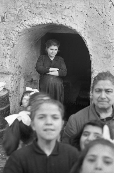 كروتوني - الأطفال الحاضر والمستقبل بواسطة 