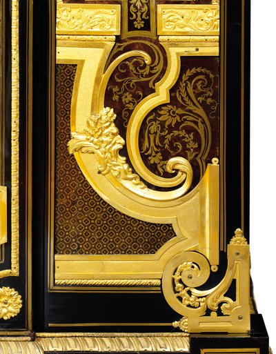 Louis XIV Petit Armoise ، c1700-10 (Ormolu ، نحاس ، ذبل السلحفاة ، خشب الأبنوس والتطعيم) بواسطة أندريه تشارلز (Attr. To) Boulle