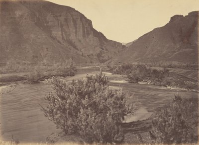  بواسطة أندرو جوزيف راسل