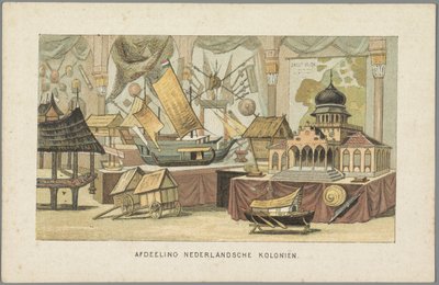 فى مبنى المستعمرات الهولندية بالمعرض العالمى بأمستردام 1883 مستعمرات الإدارة الهولندية (العنوان على الكائن) ذاكرة أمستردام عام 1883 (عنوان السلسلة على الجسم) بواسطة مجهول