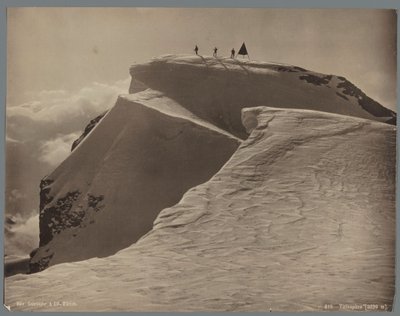 قمة Titlis بالقرب من Engelberg في سويسرا Titlisspitze [3239 م] (العنوان على الكائن) بواسطة شرودر وشركاه.