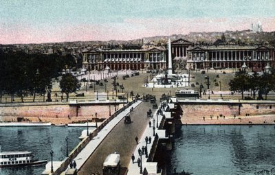 باريس: بانوراما الجسر و Place de la Concorde مع المسلة وكنيسة مادلين التي تم نقلها إلى بازيليك القلب المقدس (Sacre-Coeur) في مونمارتر. على اليسار ، فندق Crillon الحالي وعلى اليمين فندق Hotel de la Marine بواسطة مجهول مجهول