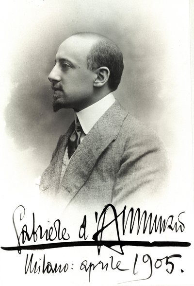 صورة لغابرييل دانونزيو عام 1905. شاعر وكاتب إيطالي. 1863-1938. بواسطة مجهول مجهول