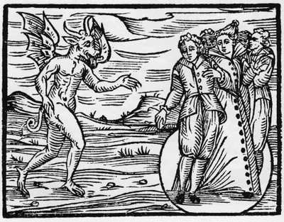 يُلزم الشيطان أولئك الذين جعلوه يبدو أنه يبرم اتفاقًا معه - "خلاصة Maleficarum" ، تتعامل مع السحرة وشرورهم وفرزهم بقلم Francesco Maria Guazzo أو Guaccio أو Guaccius (15 ؟؟ -16 ؟؟) 1608 Private Collection بواسطة مجهول مجهول