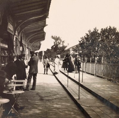 Universal Exposition of 1900 - Exposition Universelle de 1900 in Paris: The rolling sidewalk - private collection بواسطة مجهول مجهول