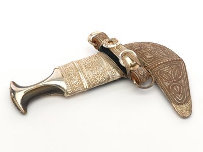 غمد جامبيا بواسطة الجنوب العربي