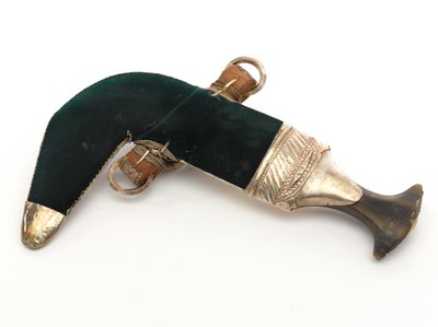 غمد جامبيا بواسطة الجنوب العربي