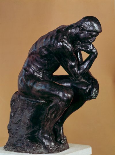 The thinker Bronze sculpture by Auguste Rodin (1840-1917). بواسطة أوغست رودين