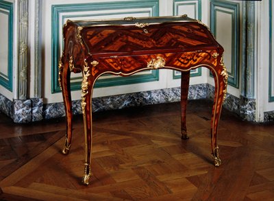 Louis XV Secretaire مختوم بالأحرف BVRB بواسطة برنارد فان ريزنبرغ الثاني