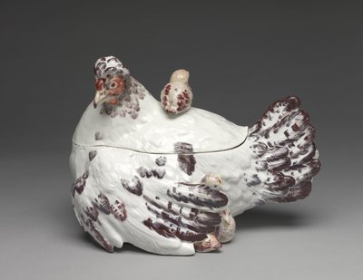 Hen and Chicks Tureen ، مصنع تشيلسي للخزف ، ج 1755 بواسطة المدرسة البريطانية