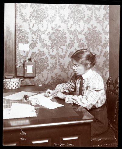 Miss Helen Marot، 1904 (طباعة الجيلاتين الفضي) بواسطة شركة بايرون