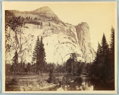 الأقواس الملكية ، عمود واشنطن ، القبة الشمالية بواسطة Carleton E. Watkins