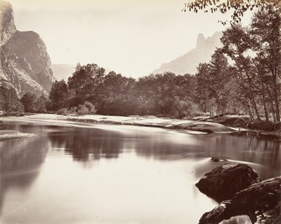 البحث عن وادي يوسمايت ، كاليفورنيا. 1872 ، طبع كاليفورنيا. 1876. بواسطة كارلتون إيمونز واتكينز