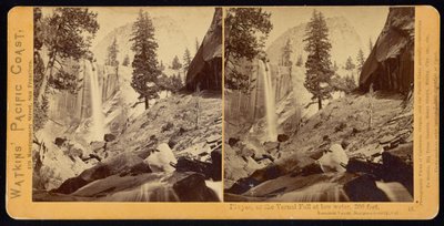 Piwyac ، أو Vernal Fall ، 300 قدم ، وادي يوسمايت ، مقاطعة ماريبوسا ، كال بواسطة كارلتون واتكينز