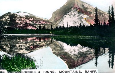 يتصاعد Rundle and Tunnel ، بانف ، ألبرتا ، كندا ، c1920s. بواسطة Cavenders Ltd