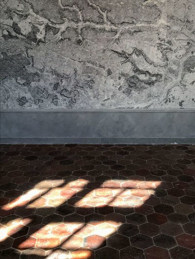 التكوين - الهندسة المعمارية - التفاصيل، 2019 (الصورة) بواسطة سيسيل جاميت