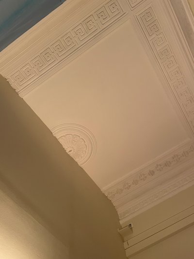 التركيب - السقف، 2022 (الصورة) بواسطة سيسيل جاميت