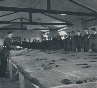 دراسة جادة 1941 بواسطة سيسيل بيتون