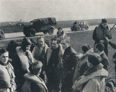 ناقشت الرحلة ، 1941 بواسطة سيسيل بيتون