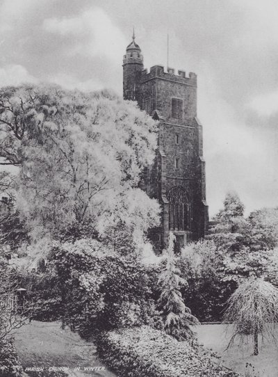 Sevenoaks: أبرشية الكنيسة في الشتاء (b / w photo) بواسطة تشارلز إسينهيج كورك