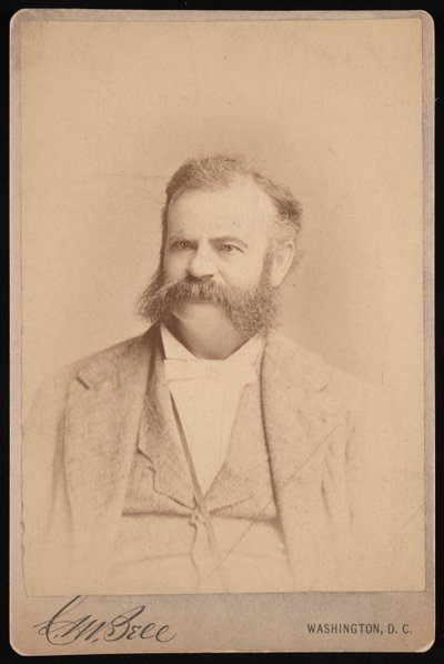 صورة لجون ويسلي باول 1834-1902 ، حوالي 1872. بواسطة تشارلز ميلتون بيل