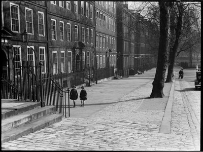 King's Bench Walk ، Inner Temple ، City and County of the City of London ، GLA ، 1930s. بواسطة تشارلز وليام بريكيت