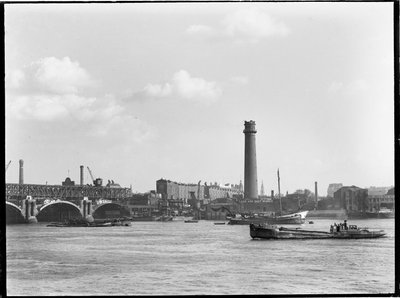 Shot Tower and Lead Works، Belvedere Road، Lambeth، Greater London Authority، 1936. بواسطة تشارلز وليام بريكيت