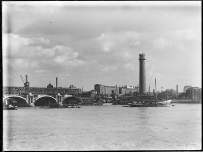 Shot Tower and Lead Works، Belvedere Road، Lambeth، Greater London Authority، 1936. بواسطة تشارلز وليام بريكيت
