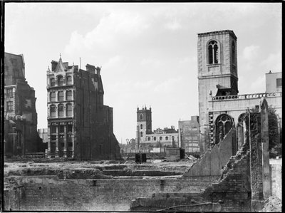 St Giles 'Cripplegate ، شارع فور ، مدينة ومقاطعة مدينة لندن ، GLA ، 1941-1945. بواسطة تشارلز وليام بريكيت