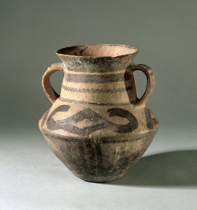جرة ، من مقاطعة قانسو ، c.1300-700 قبل الميلاد (الطين) بواسطة المدرسة الصينية