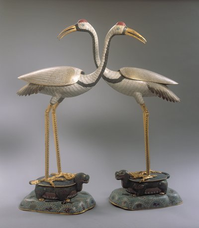 زوج من مواقد البخور الرافعة ، من فترة تشيان لونغ (1736-1795) (مينا كلوزوني) بواسطة المدرسة الصينية