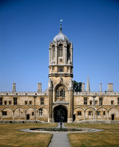 منظر لقبة كلية كنيسة المسيح صممه المهندس المعماري كريستوفر رين (1632-1723) جامعة أكسفورد ، إنجلترا بواسطة كريستوفر رين